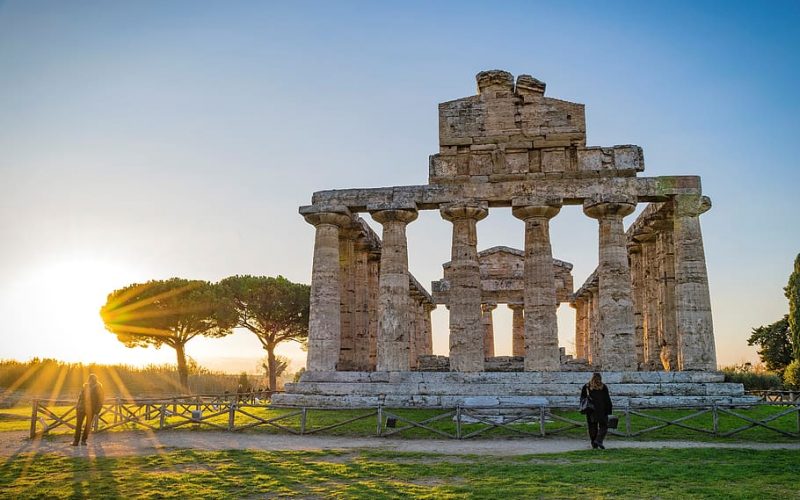Esplora la Magia di Paestum: Cosa Vedere e Fare nella Meravigliosa Località Archeologica